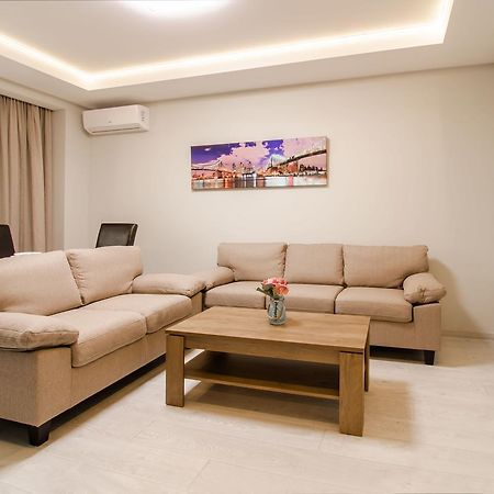 Amazing Apartment In The Center Of Kiev Exterior photo