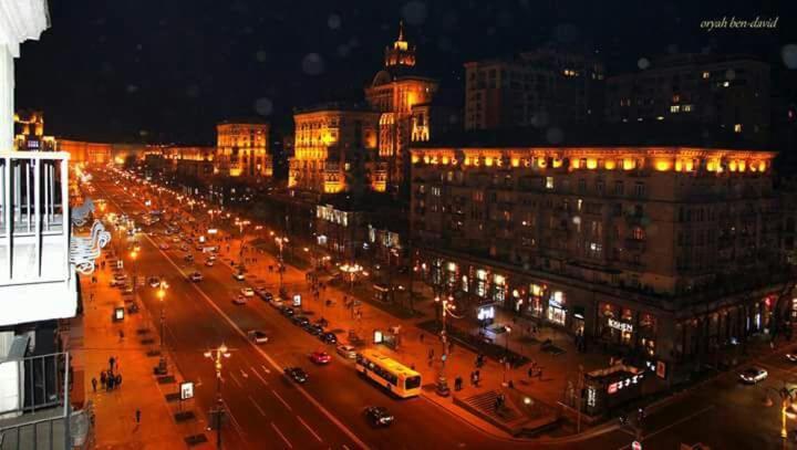 Amazing Apartment In The Center Of Kiev Exterior photo