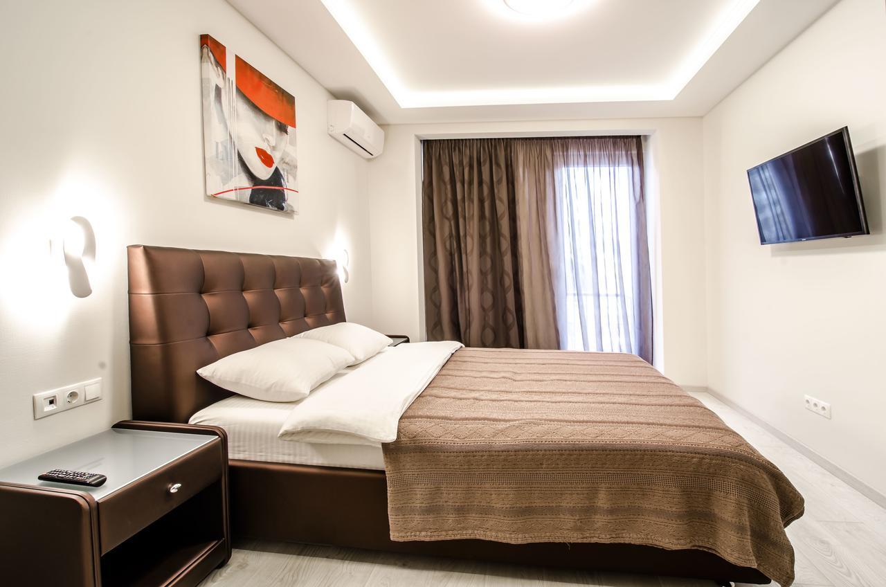 Amazing Apartment In The Center Of Kiev Exterior photo